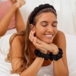 FROG SAC Puffy Spa Headband and Wristbands for Face Washing, Skincare Headbands for Women, Terry Cloth Makeup Skin Care Headbands for Girls, Bubble Make Up Hair Accessories (Black) - Image 3