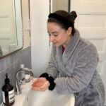 FROG SAC Puffy Spa Headband and Wristbands for Face Washing, Skincare Headbands for Women, Terry Cloth Makeup Skin Care Headbands for Girls, Bubble Make Up Hair Accessories (Black) - Image 9