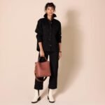 Amazon Essentials Women's Soft Bucket Crossbody Shoulder Bag with Adjustable Strap - Image 5